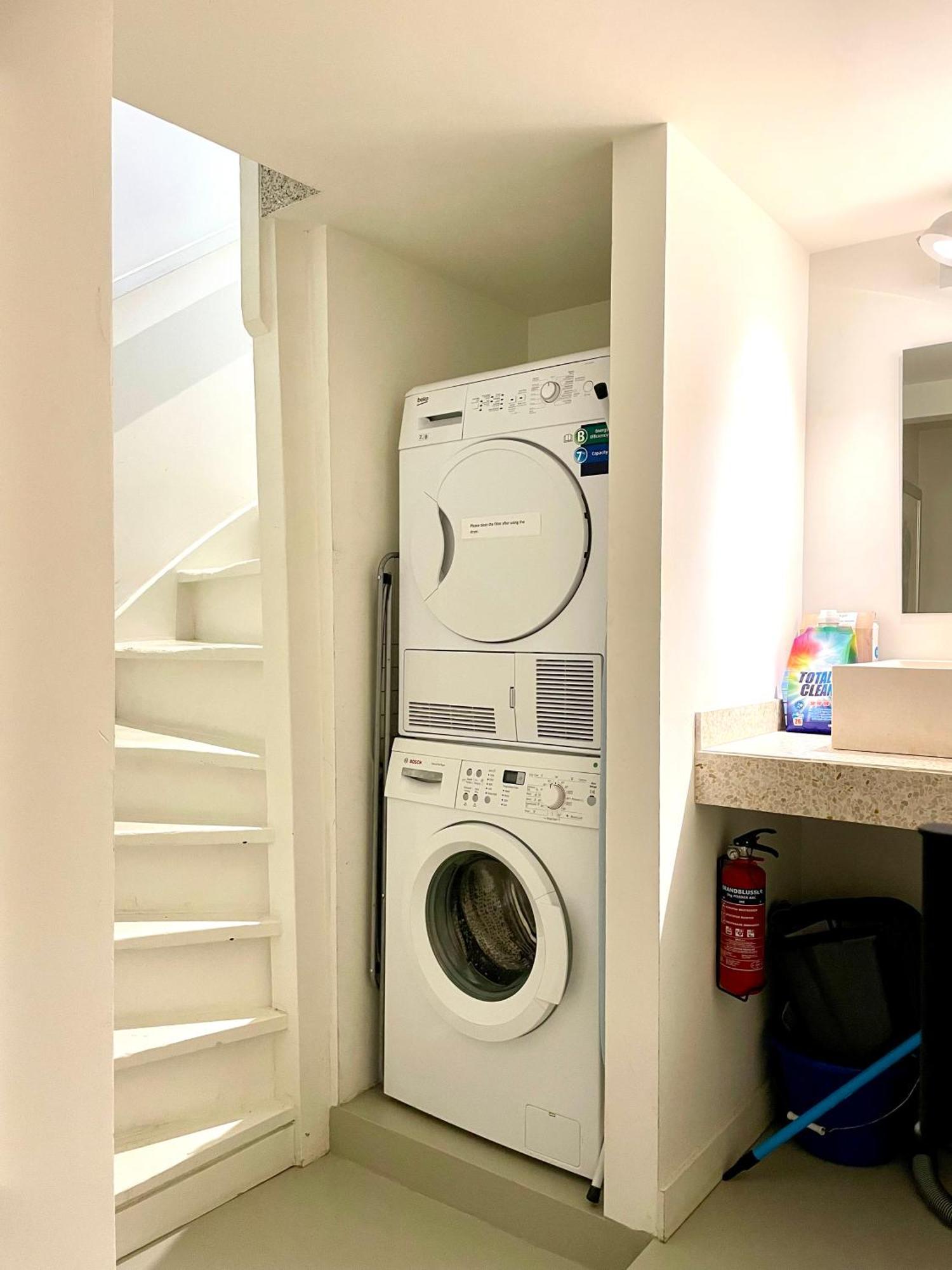 Close To Campus Apartment *